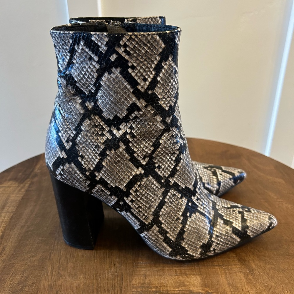 Jeffrey Campbell Snake Print Booties. Size 7 - image 3